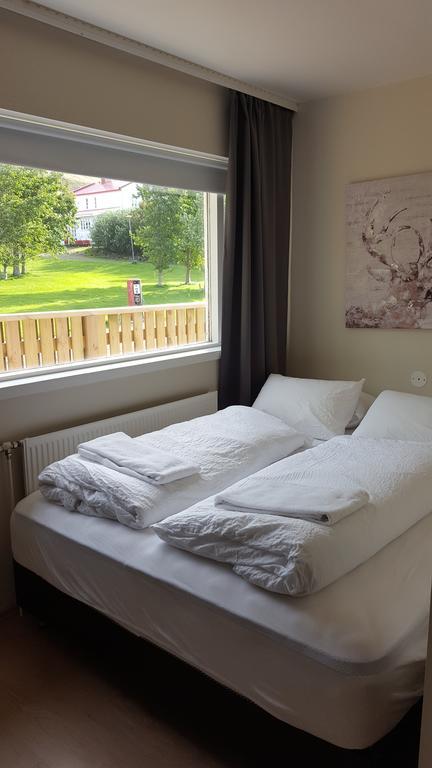 Hótel Sveinbjarnargerdi Svalbarthseyri Exterior foto